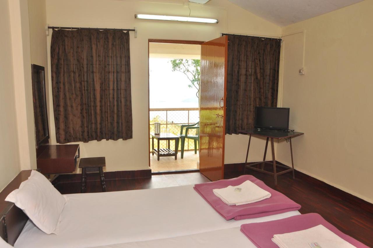 Koyna Lake Resort Koynanagar Екстер'єр фото